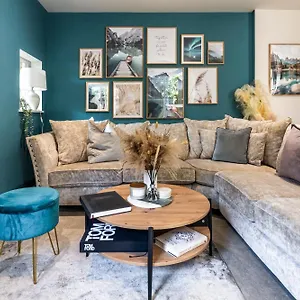 Spring Mount Luxury Apartment: Retreat Harrogate